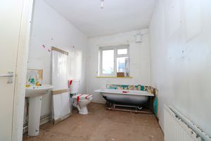 Photo 15- click for photo gallery